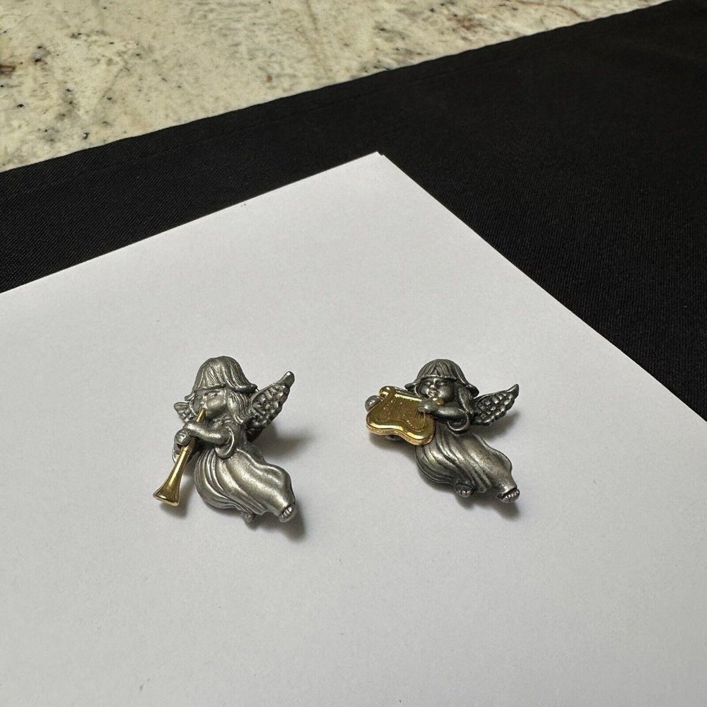 Lot Of 2 Signed Daria Brooch / Pin Pewter Angel Cherubs Musical Instrument